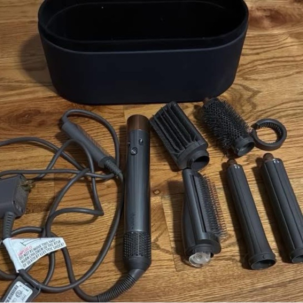 Dyson Airwrap Multi-Styler Complete Long